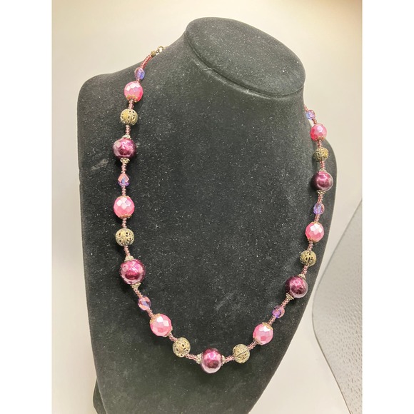 Purple 2 Types of beads and Brass Filigree Beads Necklace! - Picture 5 of 8